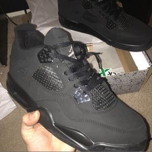 Jordan 4s